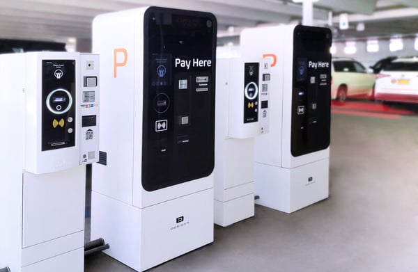 pay stations laguardia