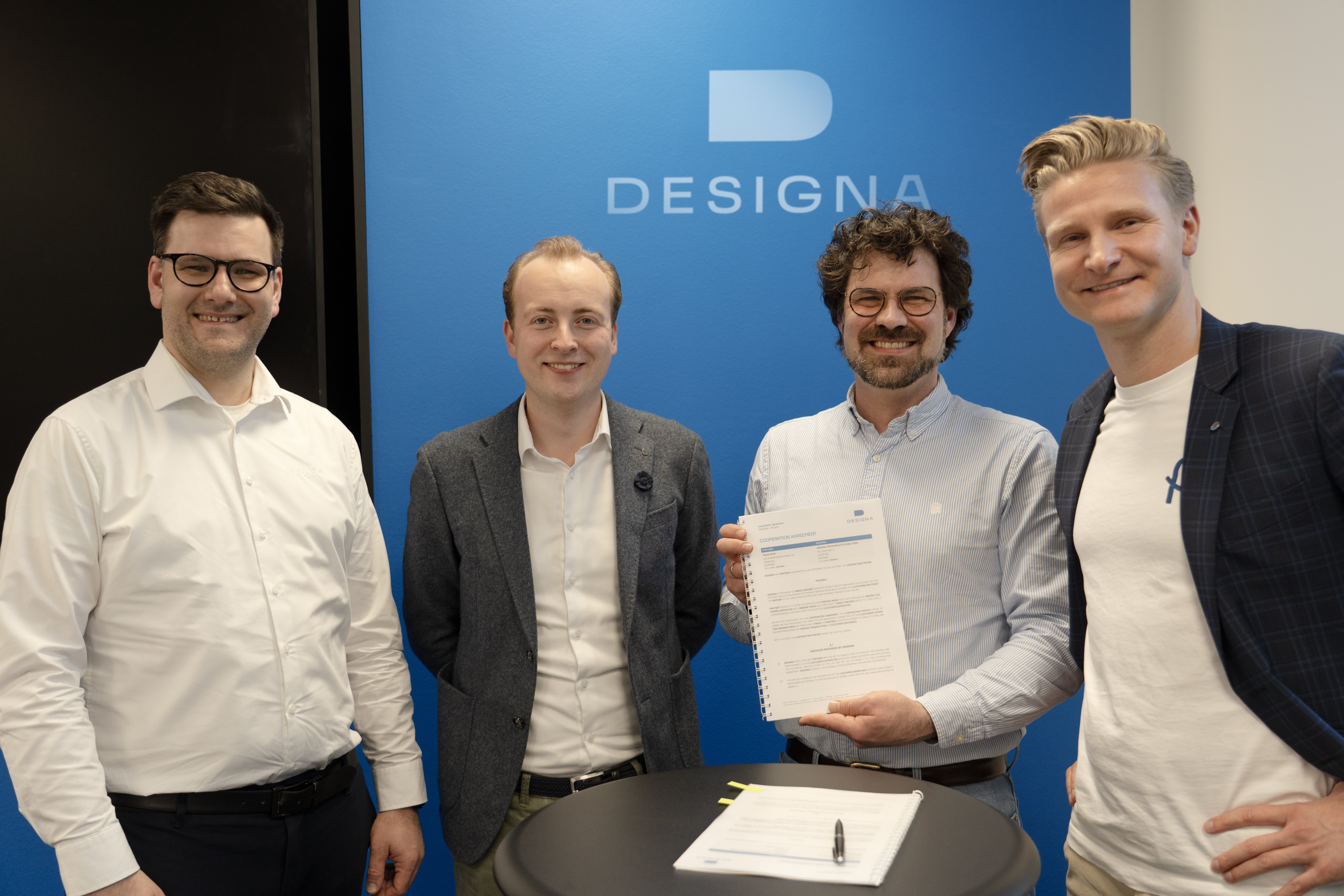 Peuka kooperiert mit Designa und erweitert den PARKETPLACE®