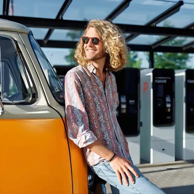 man_leaning1770819276