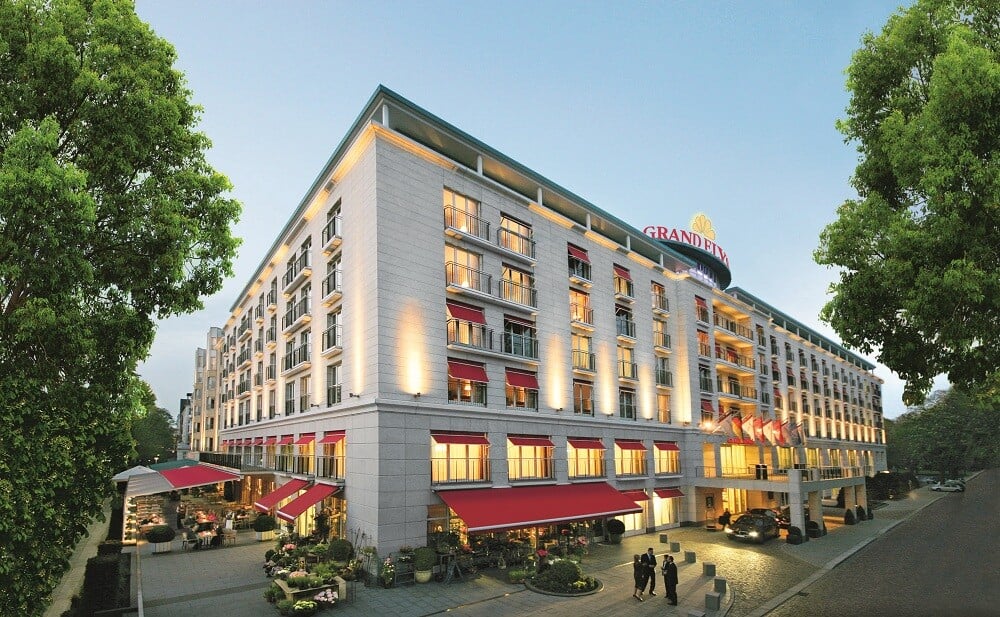 Grand Elysée Hotel