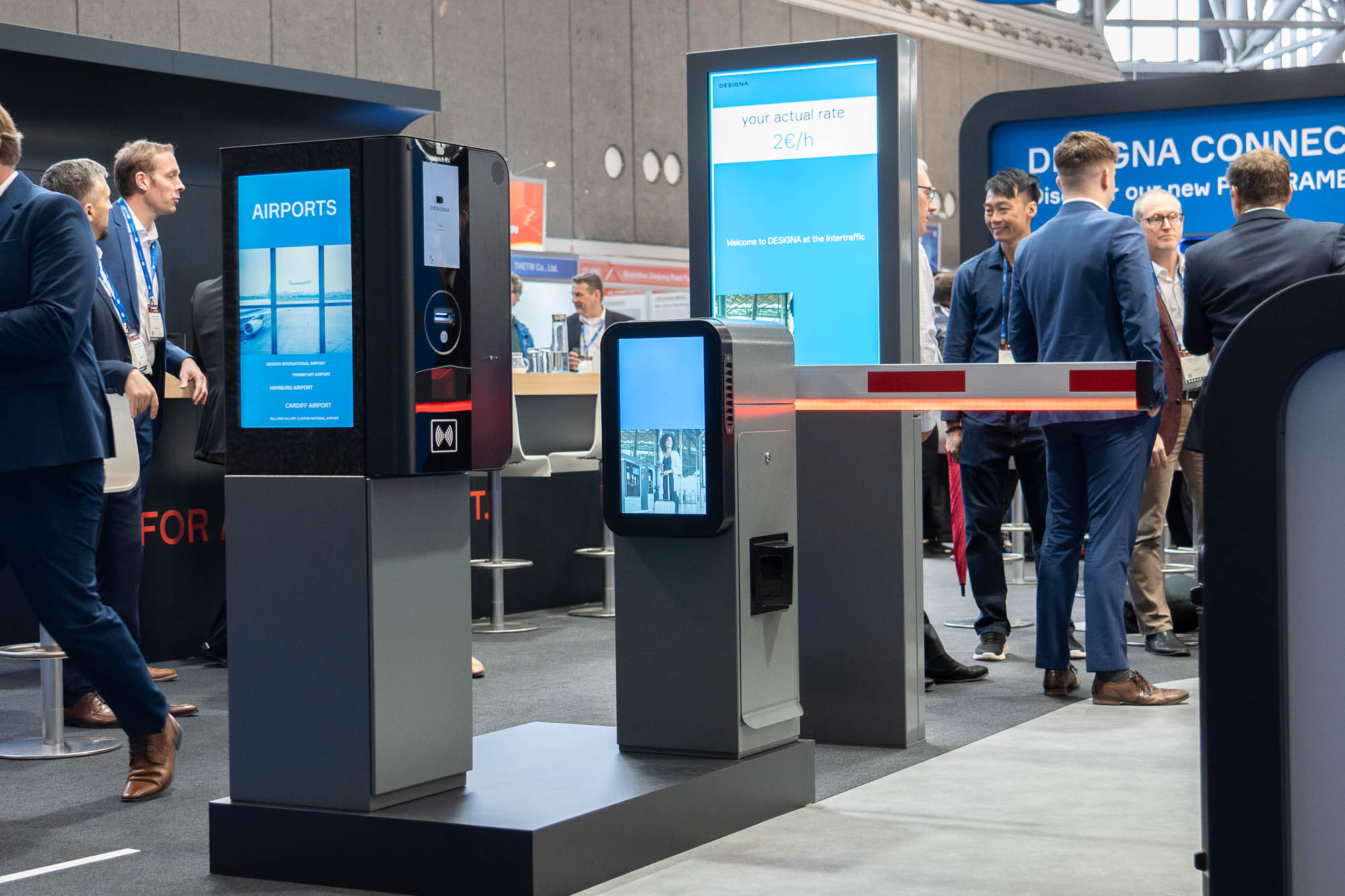 ADD-ON DIGITAL SIGNAGE