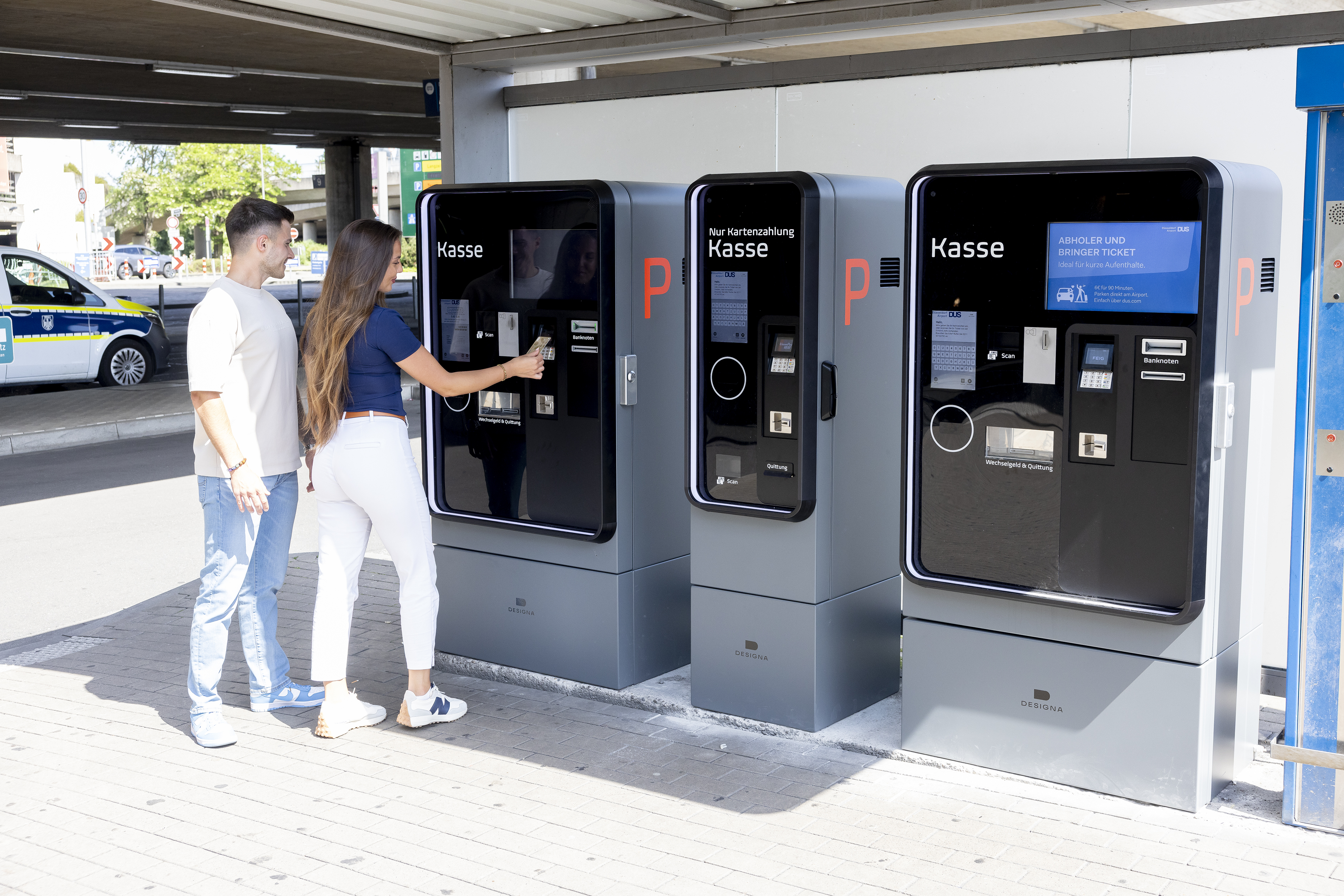 Ticketless exit at Düsseldorf Airport